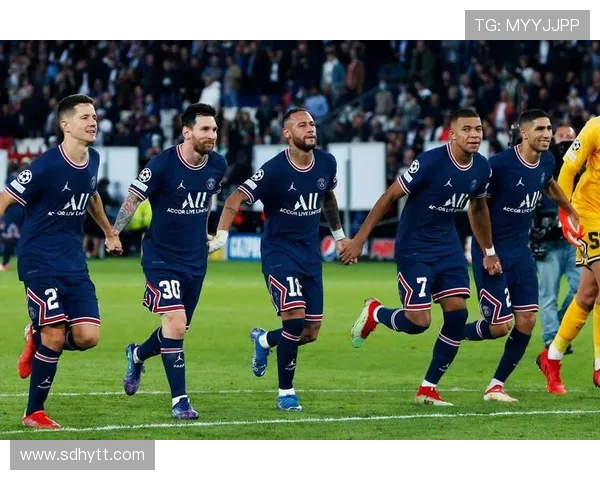 法甲球队在比赛中亮点表现与转折点盘点